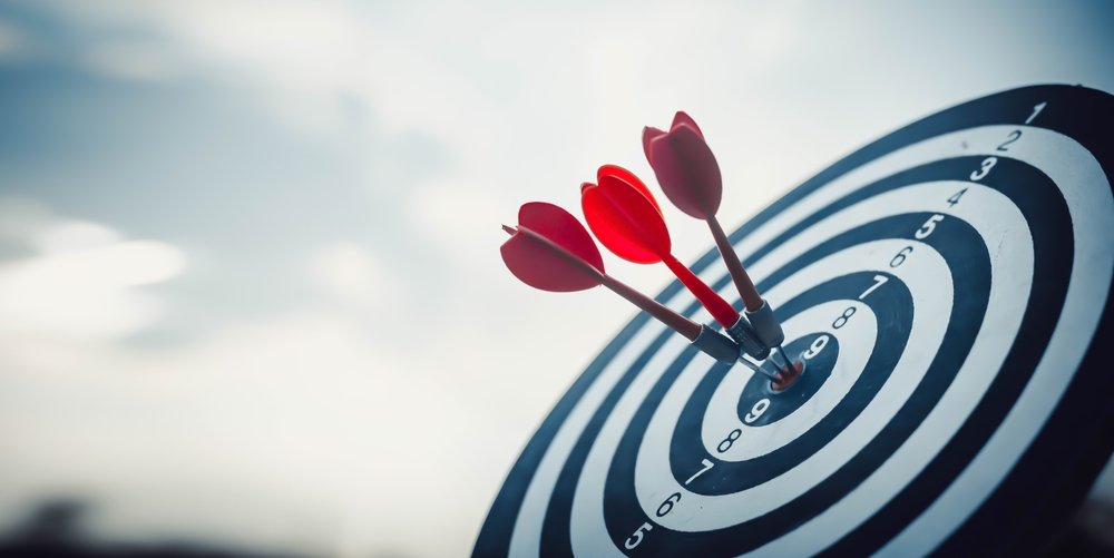 Close,Up,Shot,Of,The,Dart,Arrow,Hit,On,Bulleyes